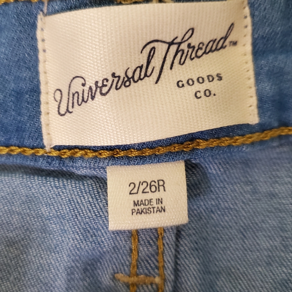 Universal Thread | Women's Light-Blue Washed Deni… - image 4